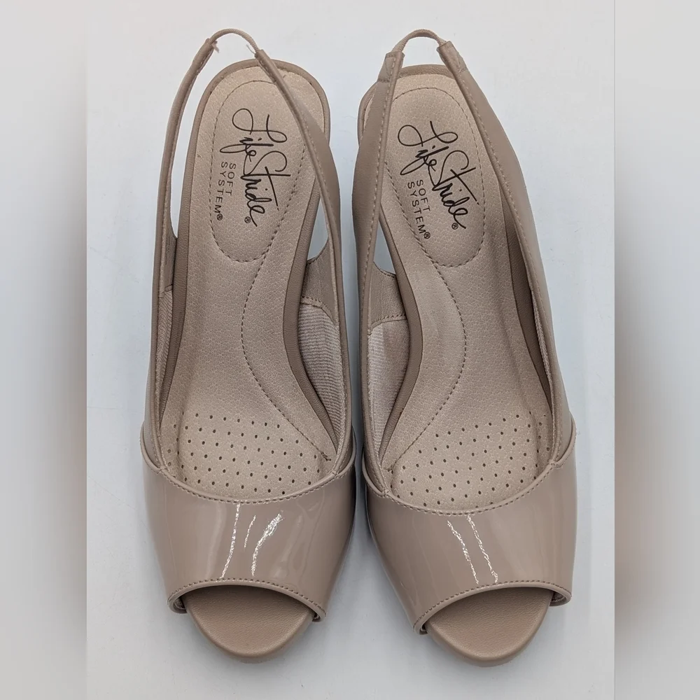 Life Stride Tannis Soft System Size 5M Taupe Patent Peep Toe Sling Back Heels